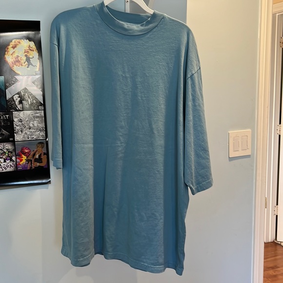 Yeezy Balenciaga Free Hoover t shirt